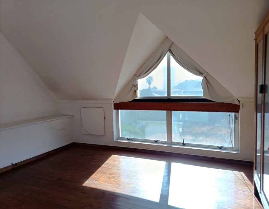 To Let 2 Bedroom Property for Rent in Gardens Western Cape